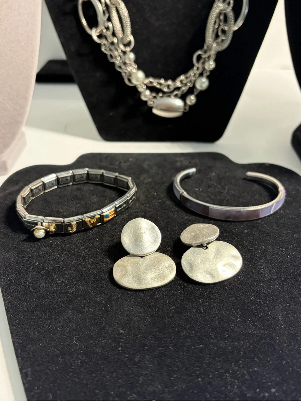 Silver-Tone Layered Chain Necklace and Bracelet Set - Elegant Women's Jewelry 8